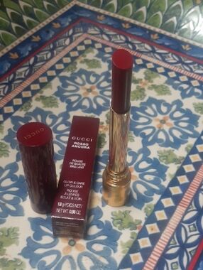 Gucci Rosso Ancora Glow & Care Lip Colour - Deep Red